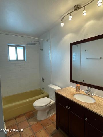 2261 E EVERGREEN Street, Mesa, AZ 85213