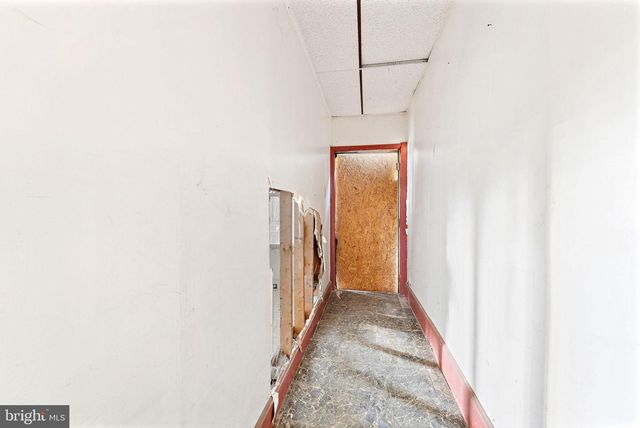 2622 SAUNDERS ST, Camden, NJ 08105