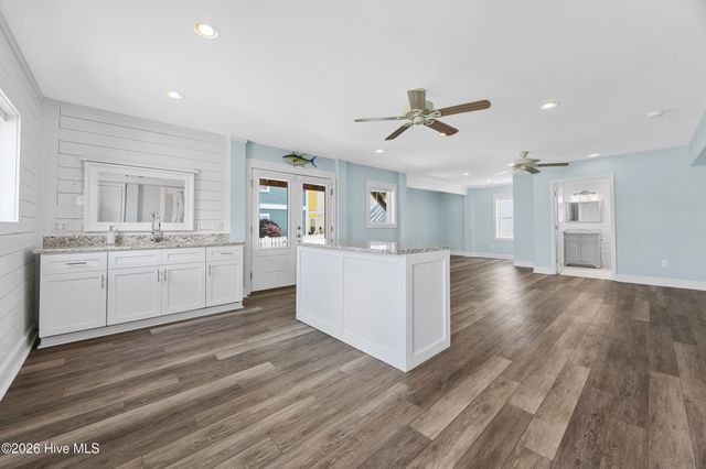 301 S Fourth Avenue, Kure Beach, NC 28449