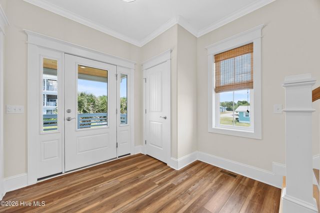 301 S Fourth Avenue, Kure Beach, NC 28449