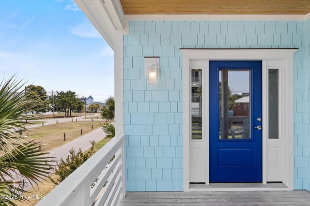 301 S Fourth Avenue, Kure Beach, NC 28449