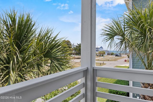 301 S Fourth Avenue, Kure Beach, NC 28449