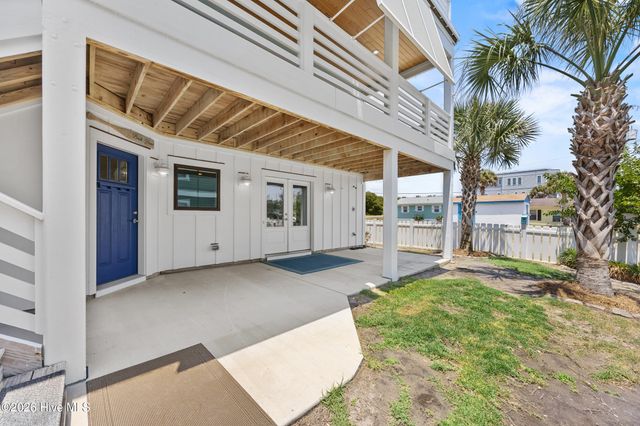 301 S Fourth Avenue, Kure Beach, NC 28449