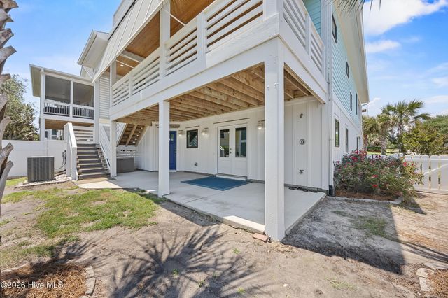 301 S Fourth Avenue, Kure Beach, NC 28449