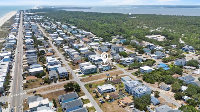 301 S Fourth Avenue, Kure Beach, NC 28449