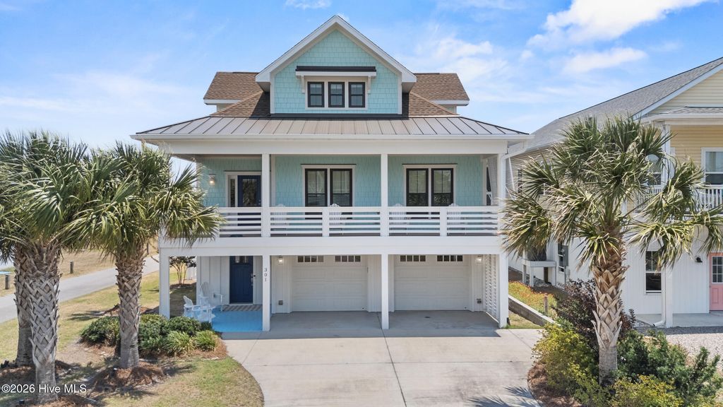 301 S Fourth Avenue, Kure Beach, NC 28449