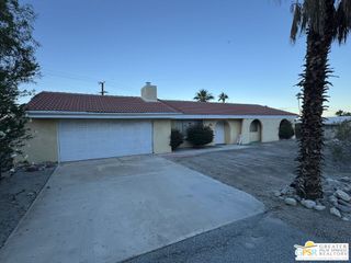 2780 N Girasol Avenue, Palm Springs, CA 92262