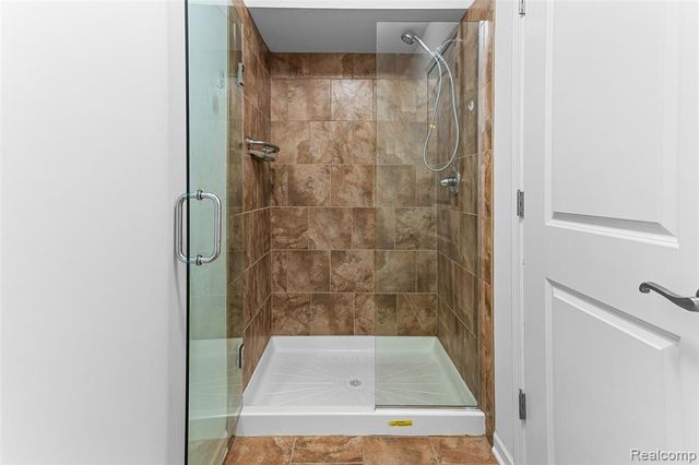 33555 Birchlawn, Westland, MI 48185