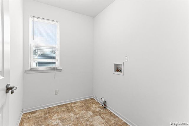 33555 Birchlawn, Westland, MI 48185