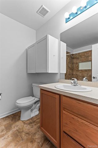 33555 Birchlawn, Westland, MI 48185