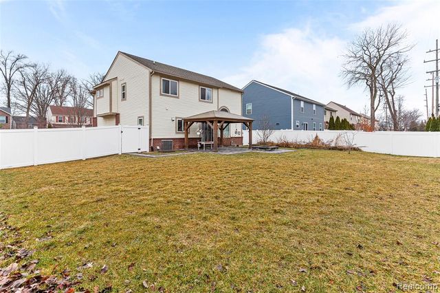 33555 Birchlawn, Westland, MI 48185