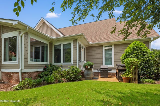 8244 Compass Pointe East Wynd Wynd NE, Leland, NC 28451