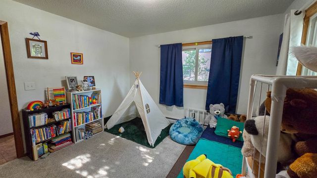 315 SW 9th Ave, Minot, ND 58701