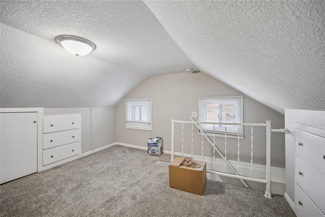 3221 E 12th Street, Des Moines, IA 50316