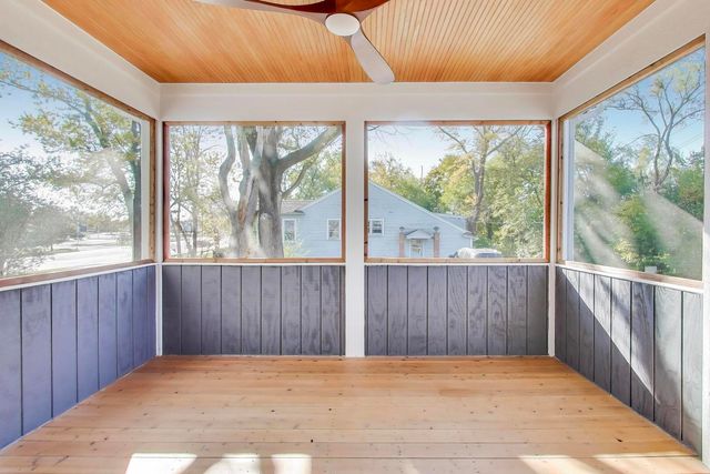 805 W Poplar Street, Palatine, IL 60067