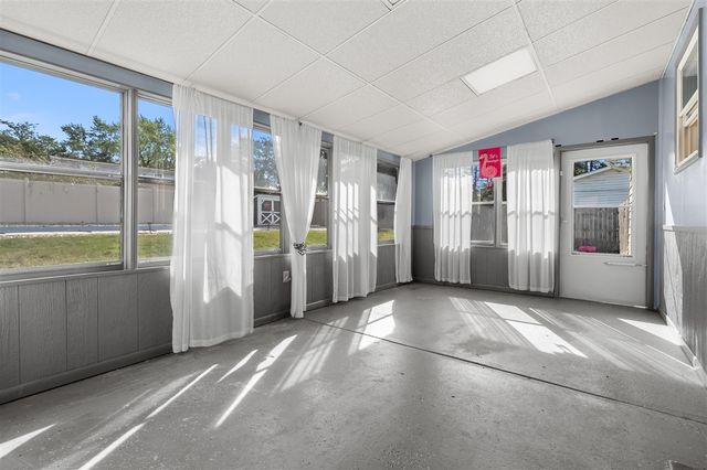 767 Cambridge Drive, Battle Creek, MI 49015