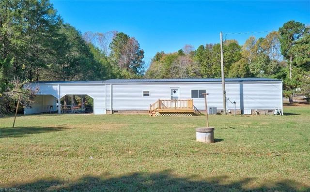 2202 Woodfield Drive, Sophia, NC 27350