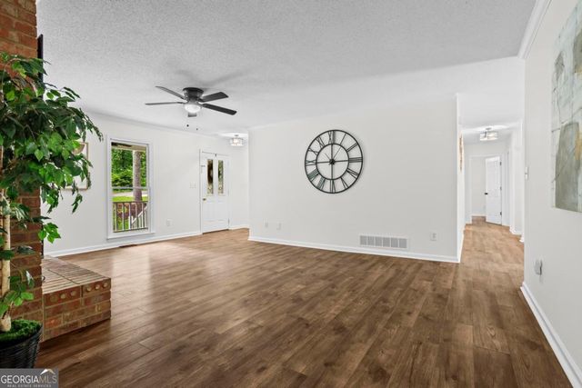 410 Arliss Drive, Canton, GA 30115