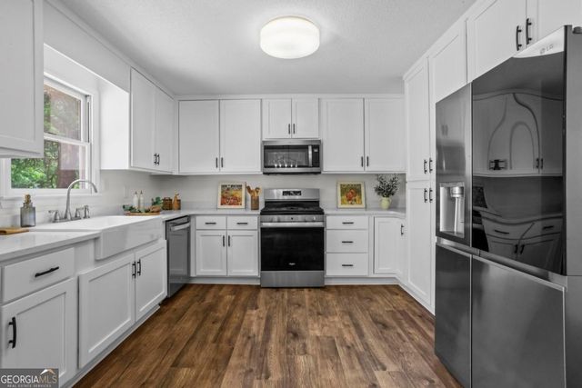 410 Arliss Drive, Canton, GA 30115
