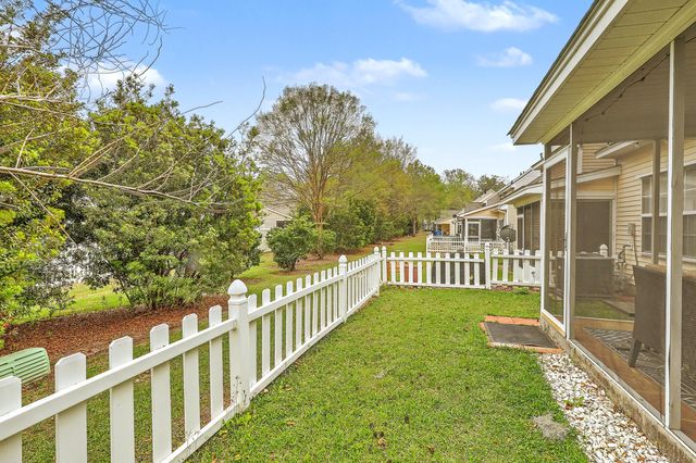 8658 Grassy Oak Trail, North Charleston, SC 29420