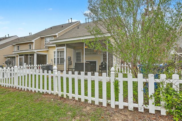 8658 Grassy Oak Trail, North Charleston, SC 29420