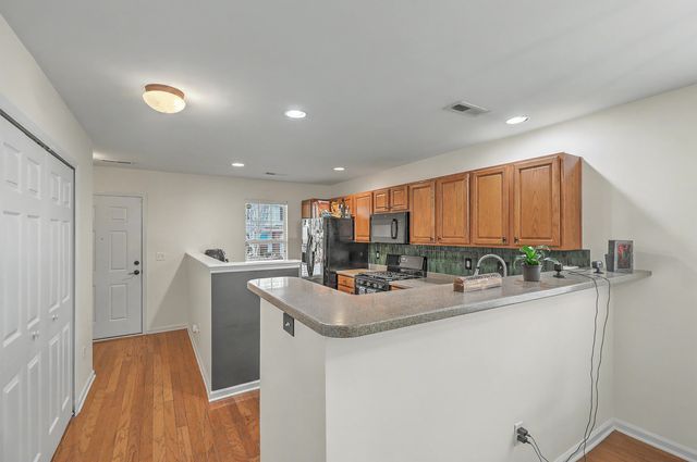 8658 Grassy Oak Trail, North Charleston, SC 29420