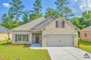 213 Willowbrook Lane, Kathleen, GA 31047