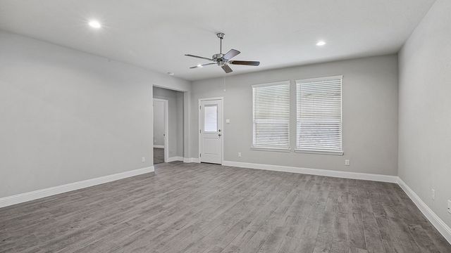 2620 GOLDFINCH Drive, Denton, TX 76205