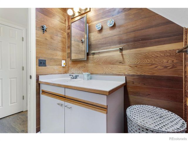 225 W Breed Street, Nederland, CO 80466