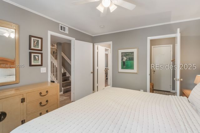 2 Lighthouse Ln Apt 821, Hilton Head Island, SC 29928