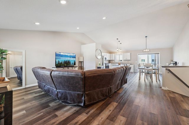 15193 Tiger Street NW, Ramsey, MN 55303