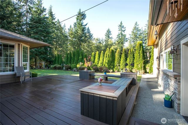 284 Rocky Mountain High Road, Camano Island, WA 98282