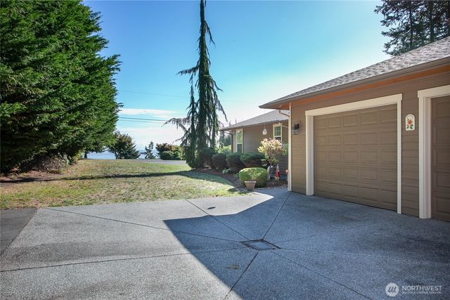 284 Rocky Mountain High Road, Camano Island, WA 98282