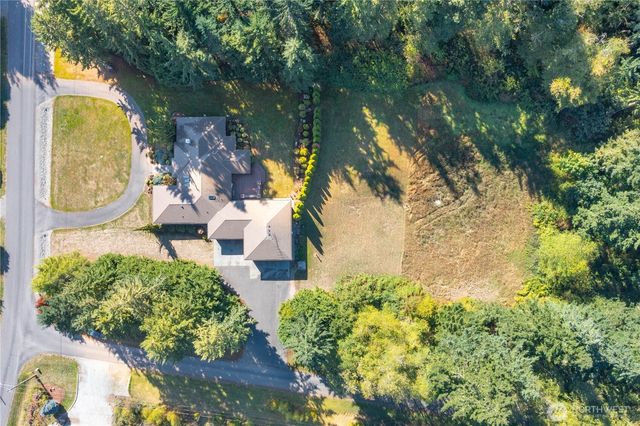 284 Rocky Mountain High Road, Camano Island, WA 98282