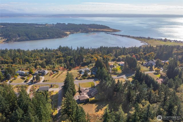 284 Rocky Mountain High Road, Camano Island, WA 98282