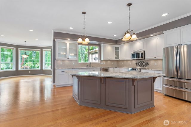 284 Rocky Mountain High Road, Camano Island, WA 98282