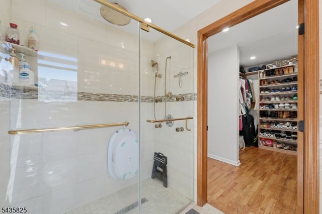 54 William St, North Arlington Boro, NJ 07031