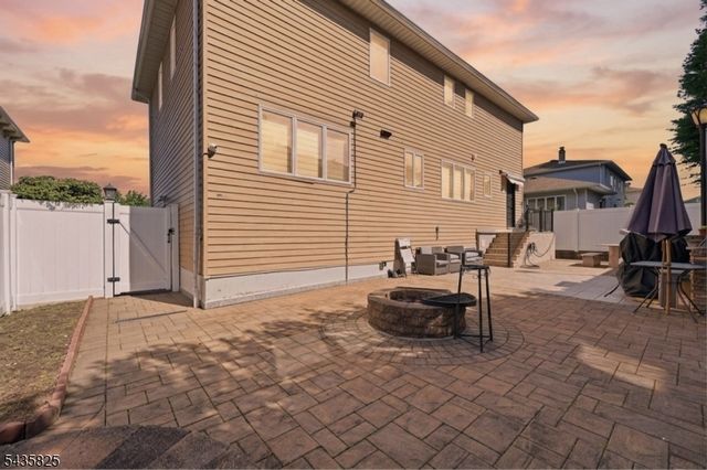 54 William St, North Arlington Boro, NJ 07031