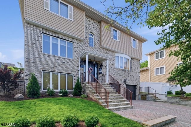 54 William St, North Arlington Boro, NJ 07031