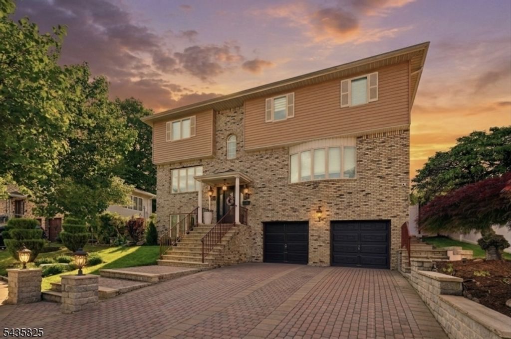 54 William St, North Arlington Boro, NJ 07031