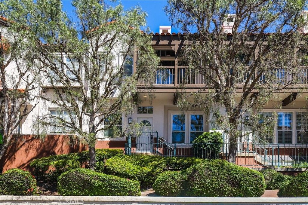 Image 2 of property listing at 12721 Trent Jones, Tustin, CA 92782