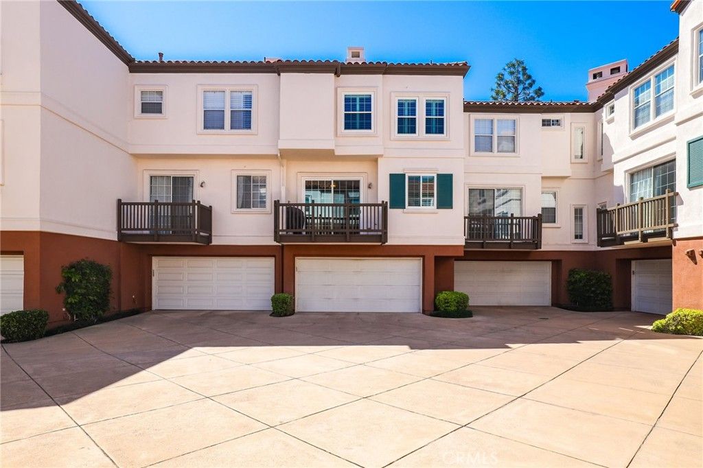 Image 23 of property listing at 12721 Trent Jones, Tustin, CA 92782