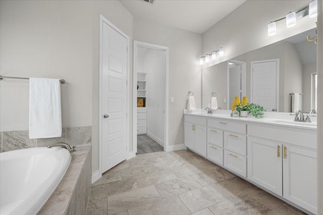 8609 Lake Arrowhead Trail, Mckinney, TX 75071