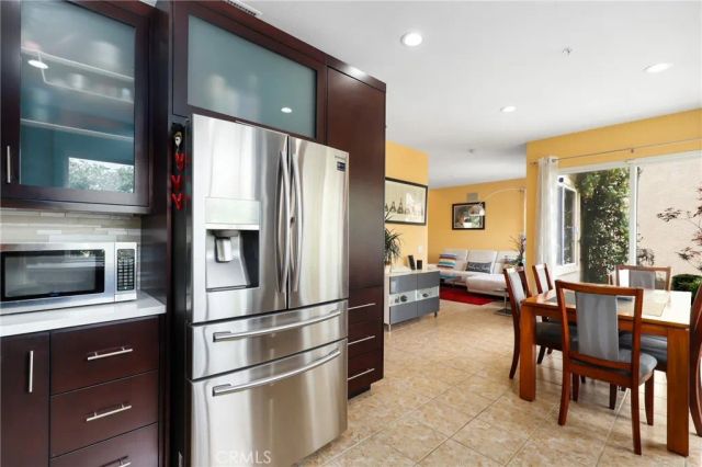 2 Serena Way, Stanton, CA 90680