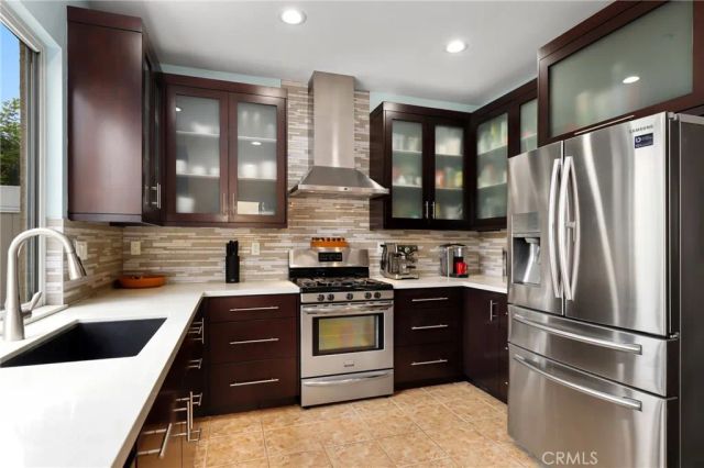 2 Serena Way, Stanton, CA 90680
