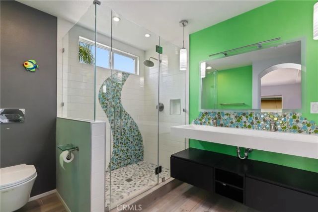 2 Serena Way, Stanton, CA 90680