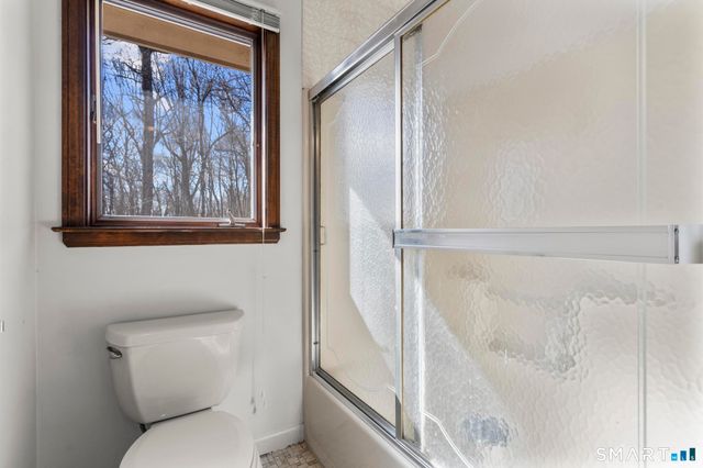 30 Cove Road, Bristol, CT 06010