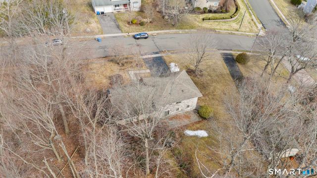 30 Cove Road, Bristol, CT 06010