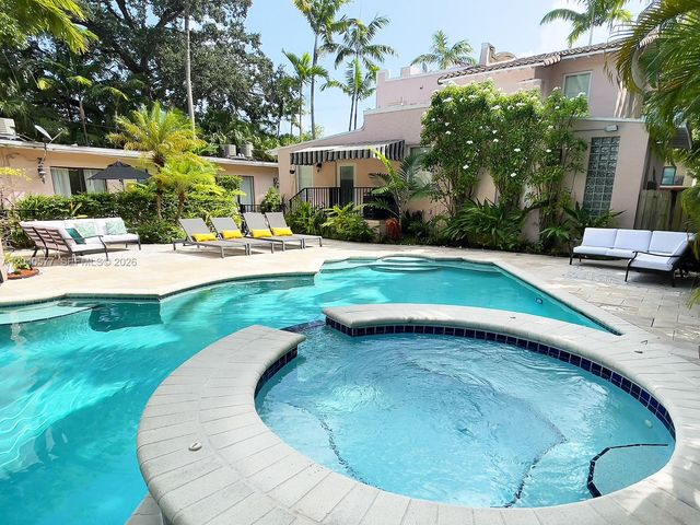 585 NE 66th St 3, Miami, FL 33138