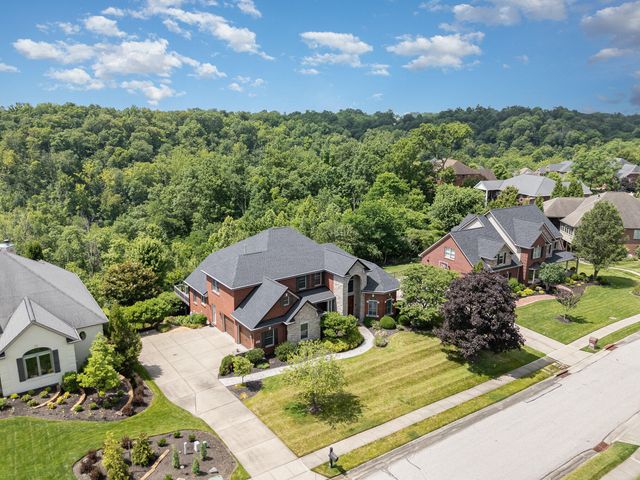 543 Karlenia Court, Edgewood, KY 41017